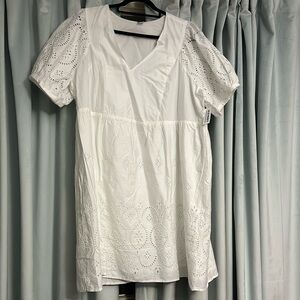 Brand new with tags Old Navy eyelet cotton dress in size XL. Beach ready!